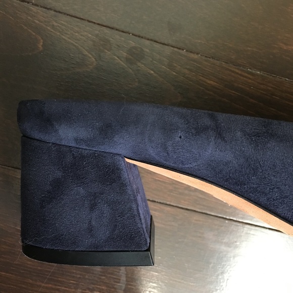 NWT Vince Ralston Navy Blue Suede Slip On Mule - Picture 15 of 15